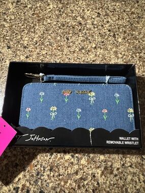 NWT Betsey Johnson floral embroidered zip around wallet.
